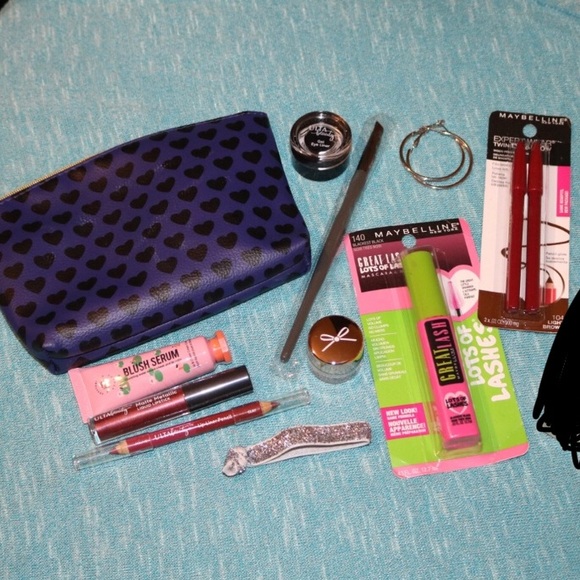 New makeup kit! - Picture 2 of 3